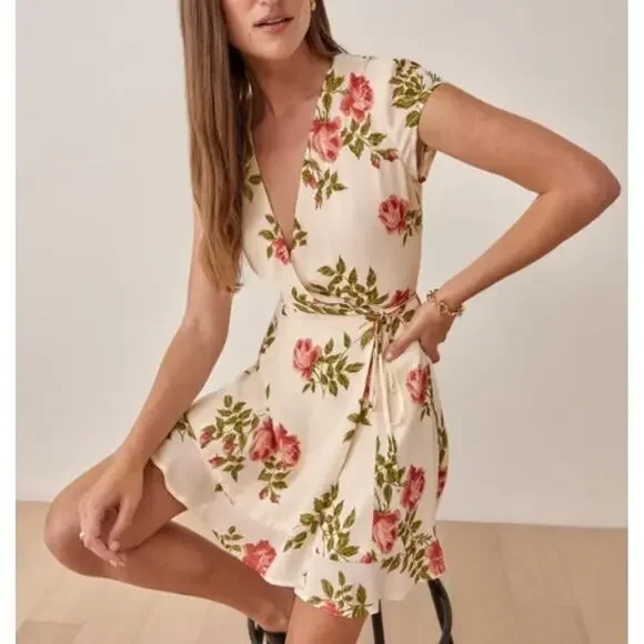 NWT Reformation Radley Wrap Dress Floral Print Cream Mini Ruffle Hem Womens Sz S - Picture 3 of 6